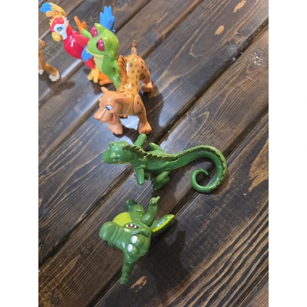 RFC Rainforest Cafe Poseable Figures PVC Lot of 6 y2k‎
